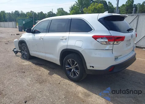 2018 Toyota Highlander Le Plus из США, поврежденный, VIN 5TDZZRFH0JS240467